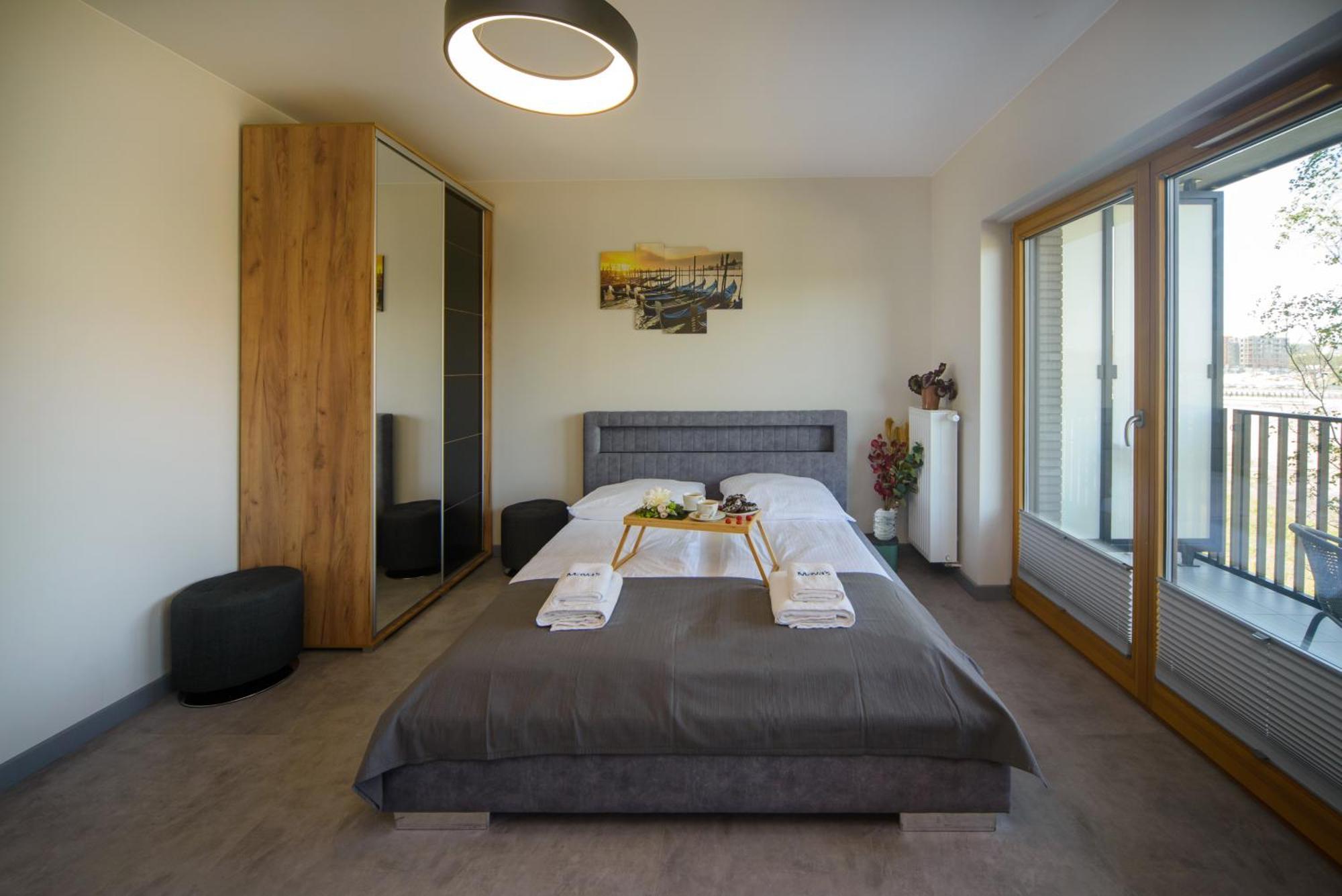 Maya'S Flats & Resorts 15 - Nadmotlawie กดัญสก์ ภายนอก รูปภาพ